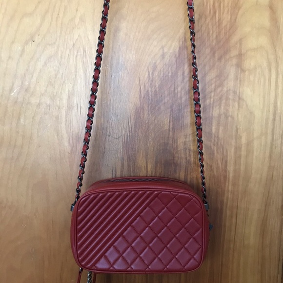 *** SOLD ***NWT CHANEL Red Boy Camera Bag - Picture 10 of 12